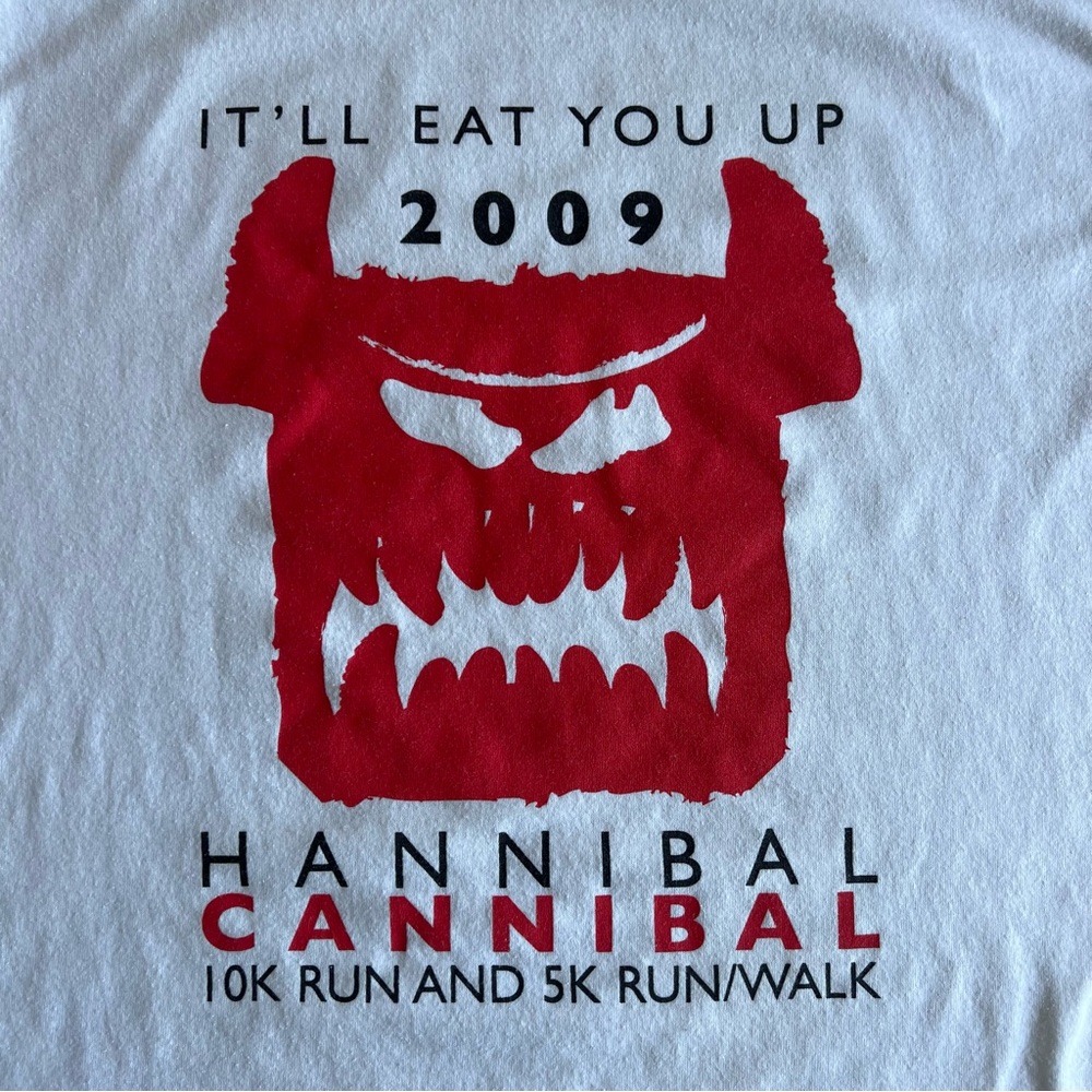 Hannibal Cannibal 10k Run T-Shirt Jerzees 2009 Size M